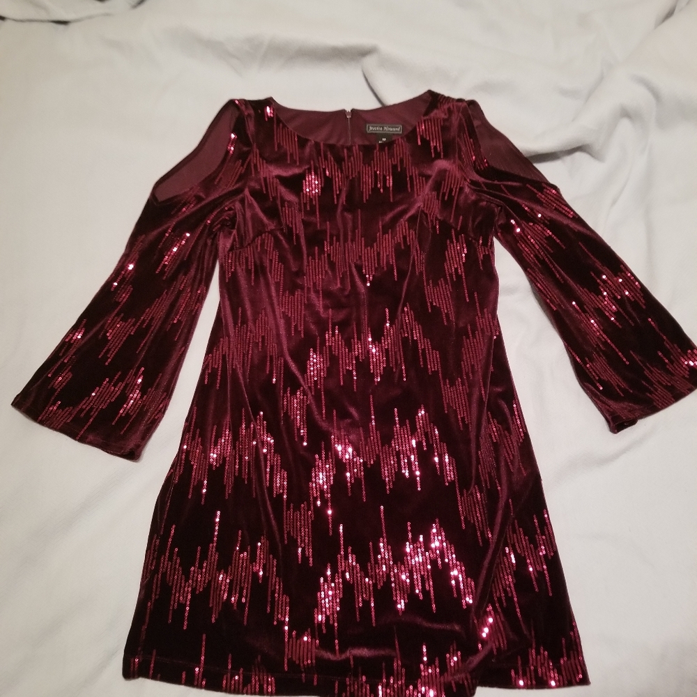 Jessica Howard dress